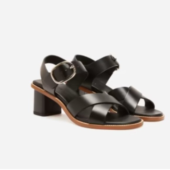NWT $160 Everlane Italian Leather Buckle Heel in Black - Picture 2 of 3